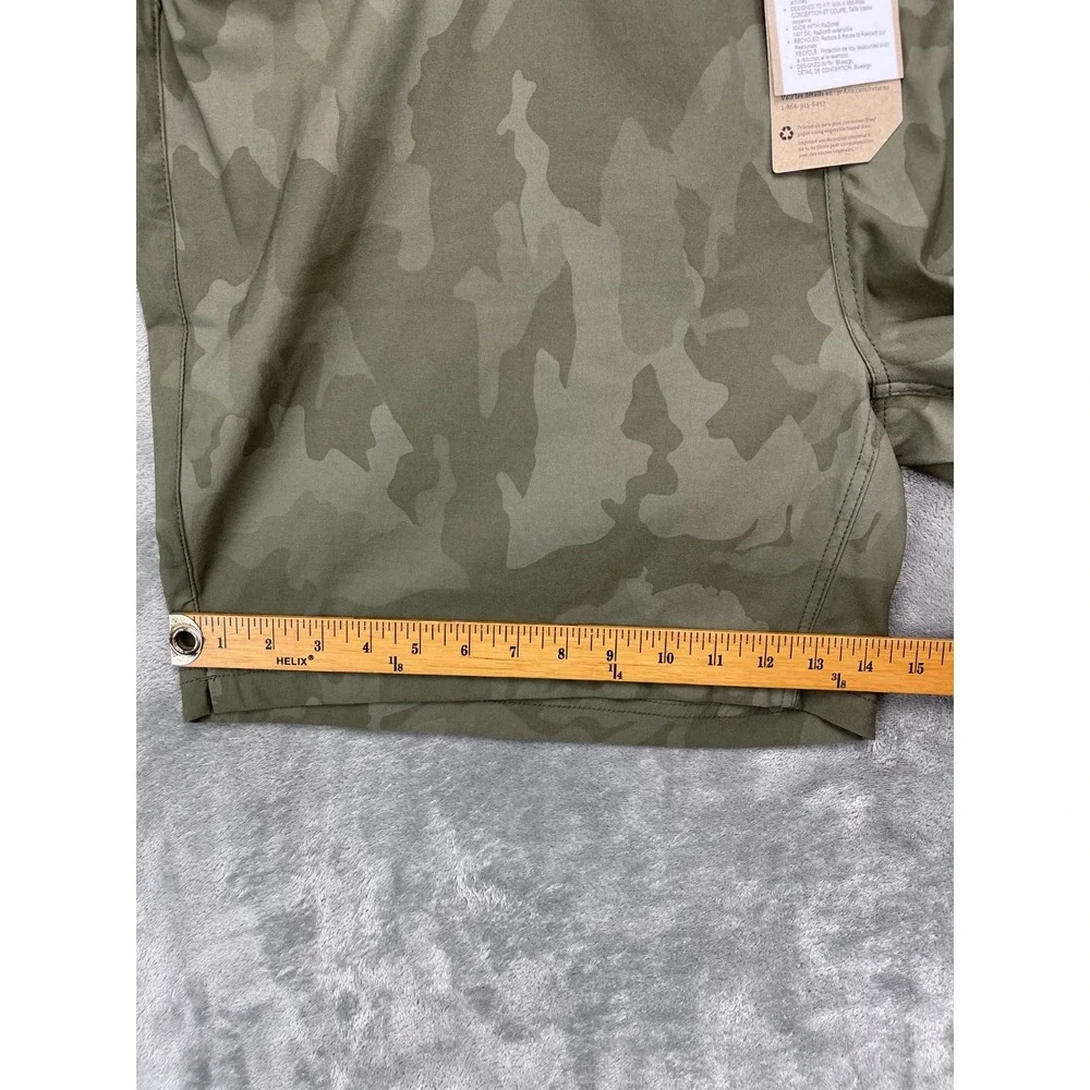 NWT prAna Women's Halle Short Plus II Size 20/07‎ Green Camo MSRP $69